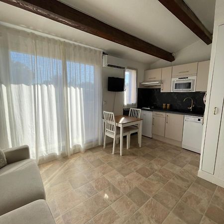אגדה Appartement Pinede Piscine Clim Proche Plage Village Naturiste מראה חיצוני תמונה