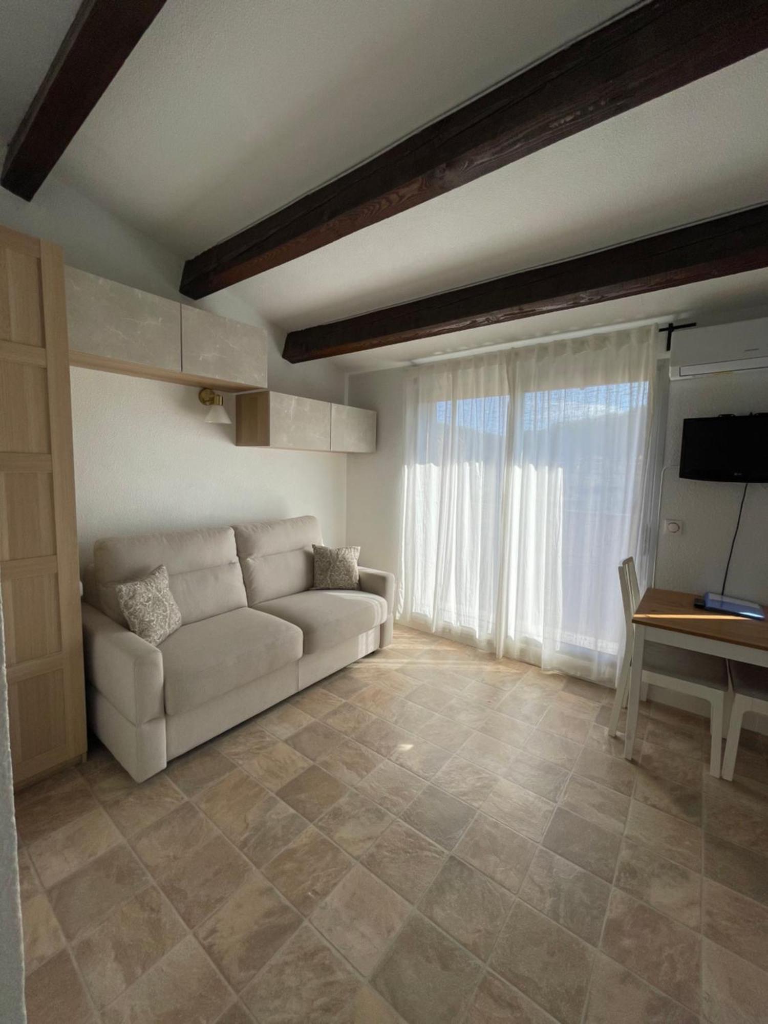 אגדה Appartement Pinede Piscine Clim Proche Plage Village Naturiste מראה חיצוני תמונה