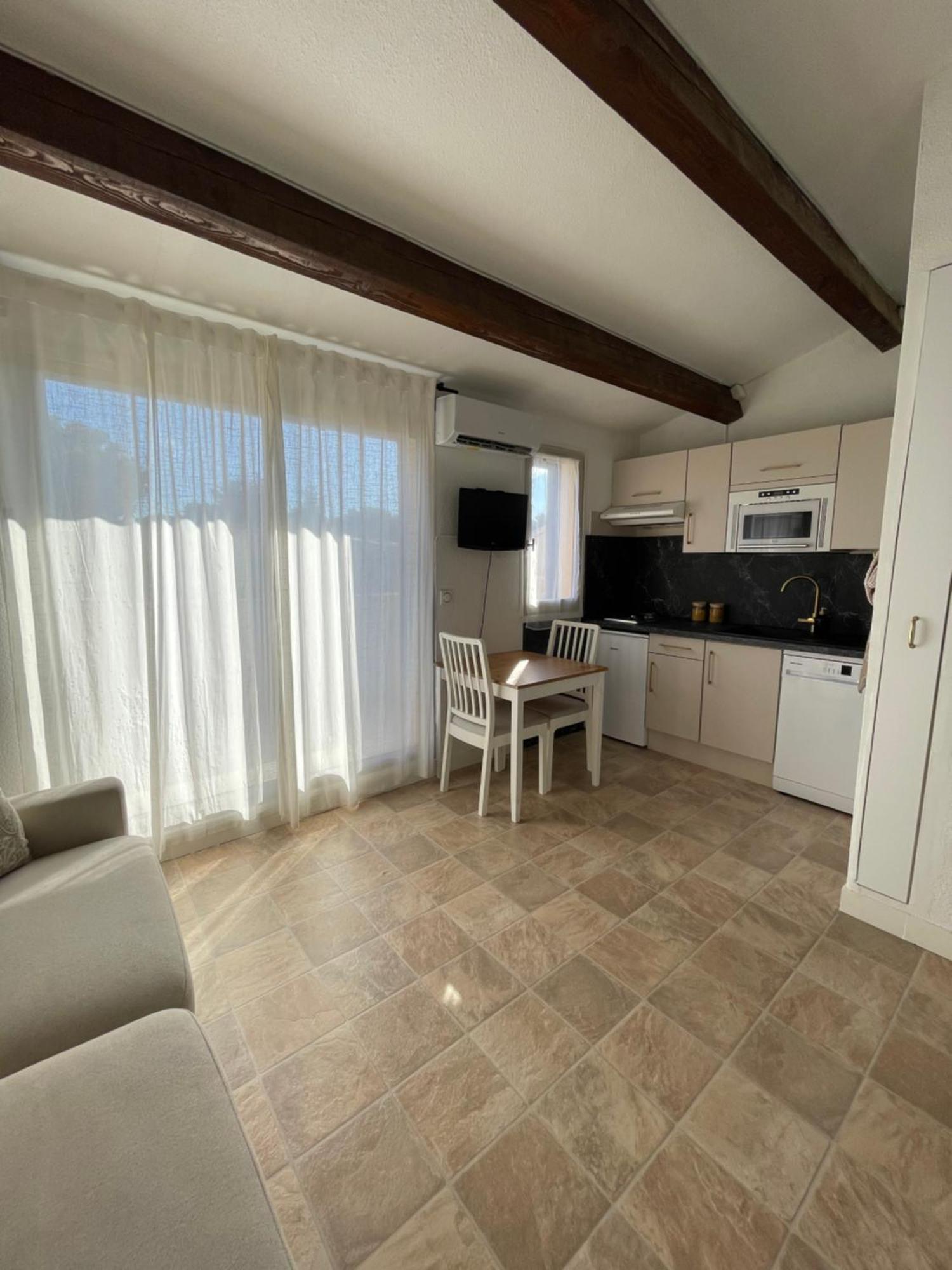 אגדה Appartement Pinede Piscine Clim Proche Plage Village Naturiste מראה חיצוני תמונה